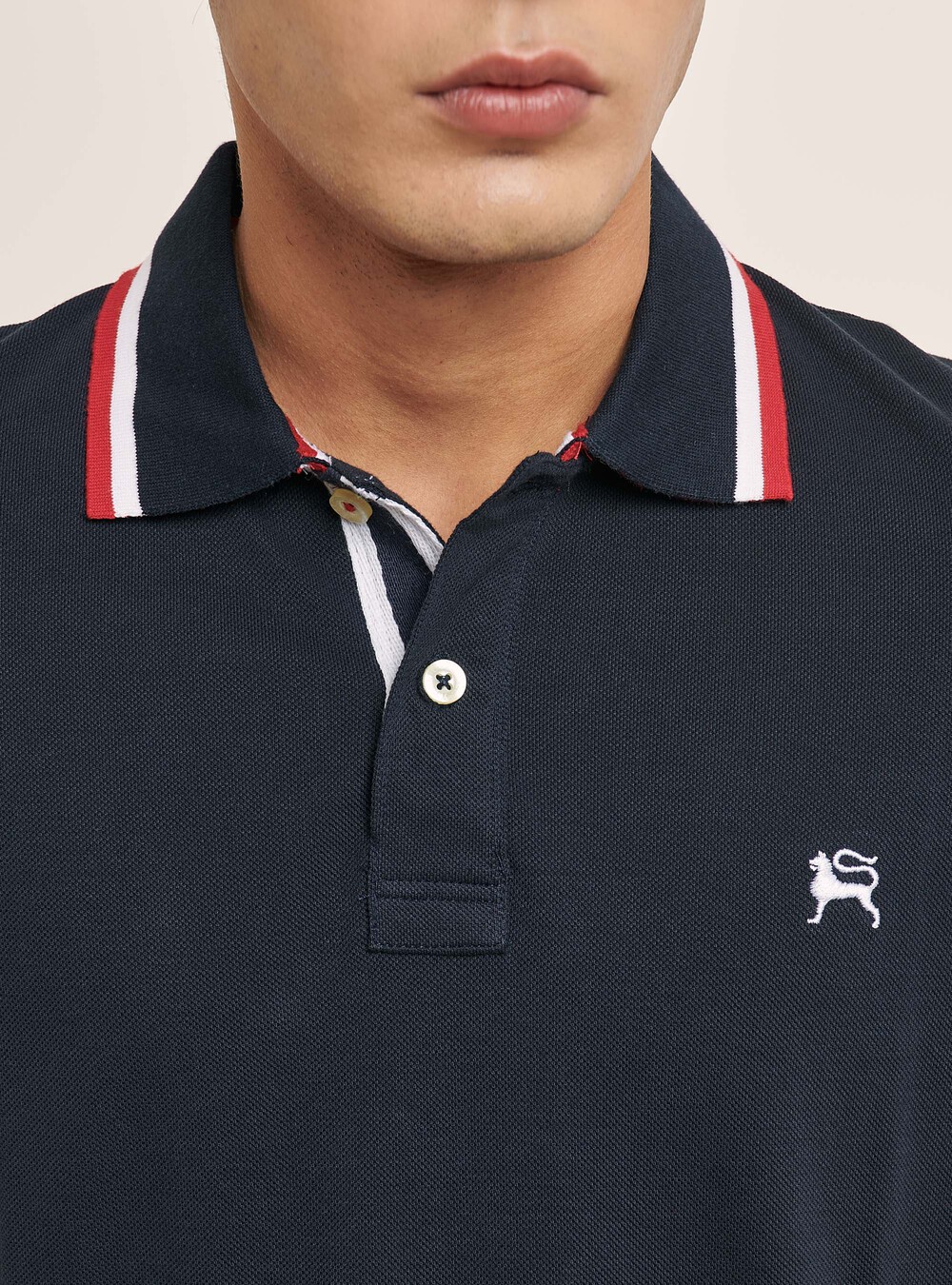 Cotton polo shirt with contrasting details on collar and sleeve ...